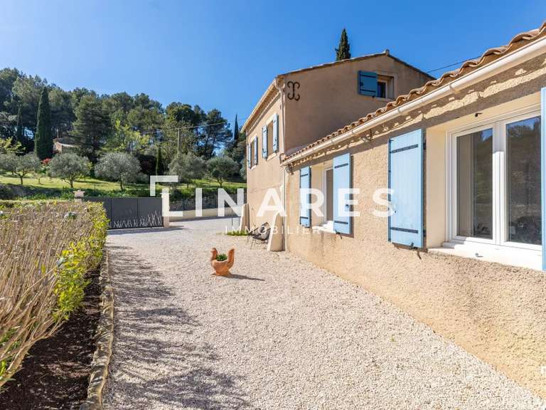 Maison La Bastidonne - 4 chambres - 136m²