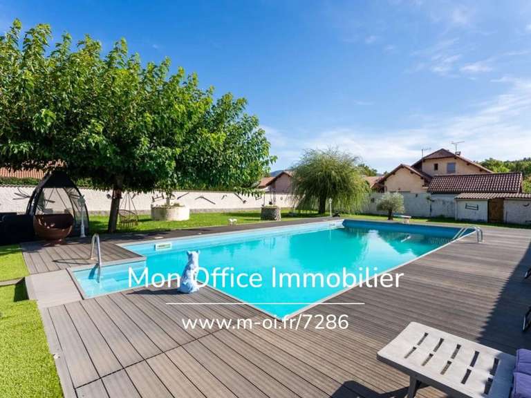 Maison La Bâtie-Neuve - 5 chambres - 170m²