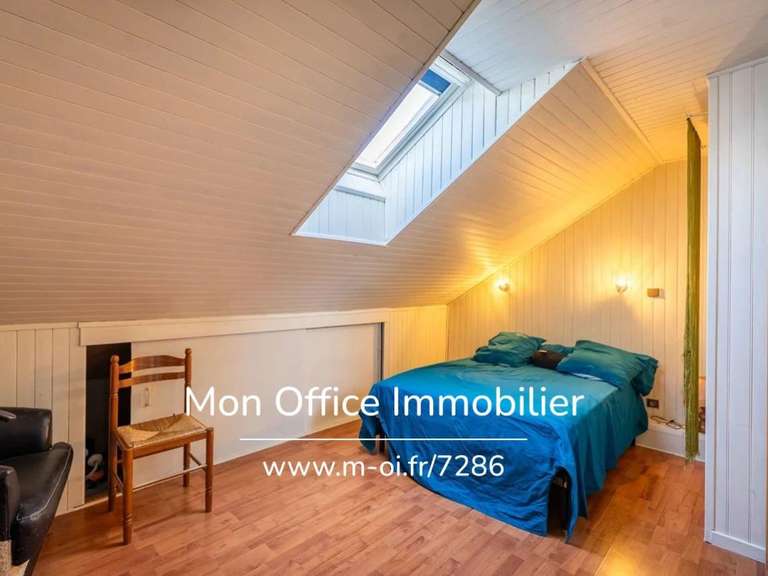 Maison La Bâtie-Neuve - 5 chambres - 170m²