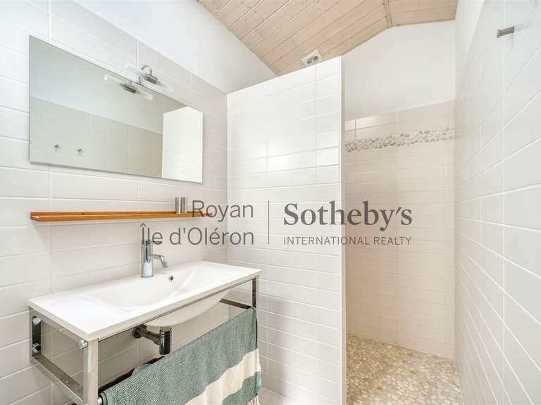 House La Brée-les-Bains - 5 bedrooms - 135m²