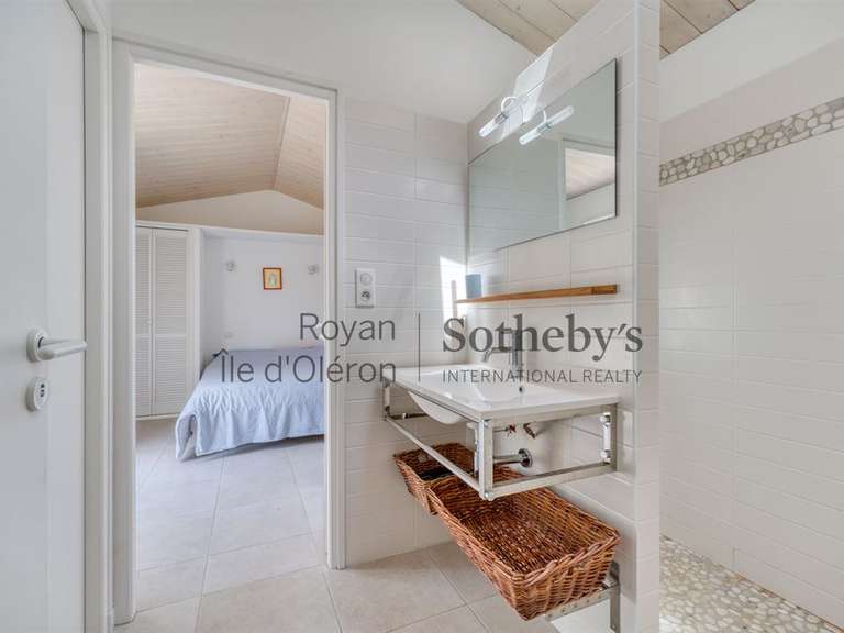 House La Brée-les-Bains - 5 bedrooms - 135m²