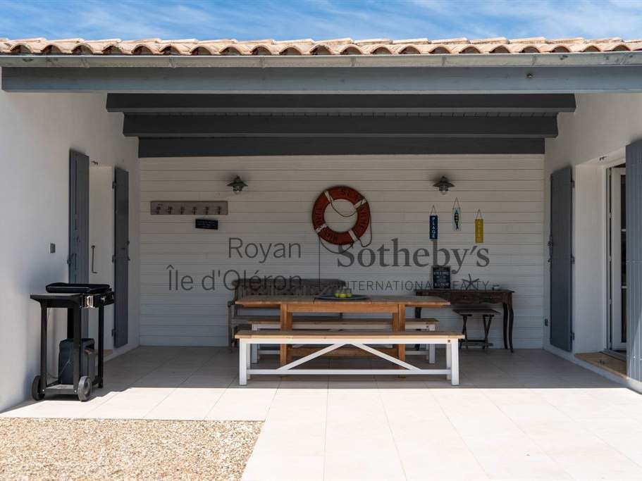 House La Brée-les-Bains