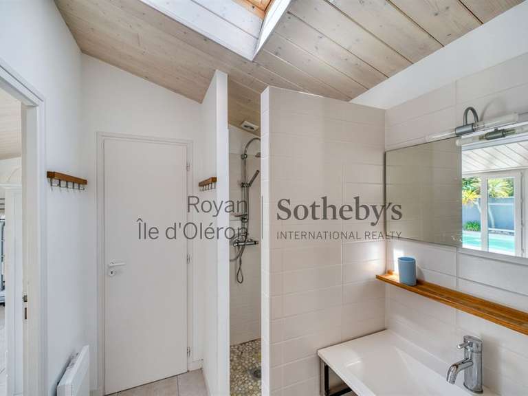 House La Brée-les-Bains - 5 bedrooms - 135m²