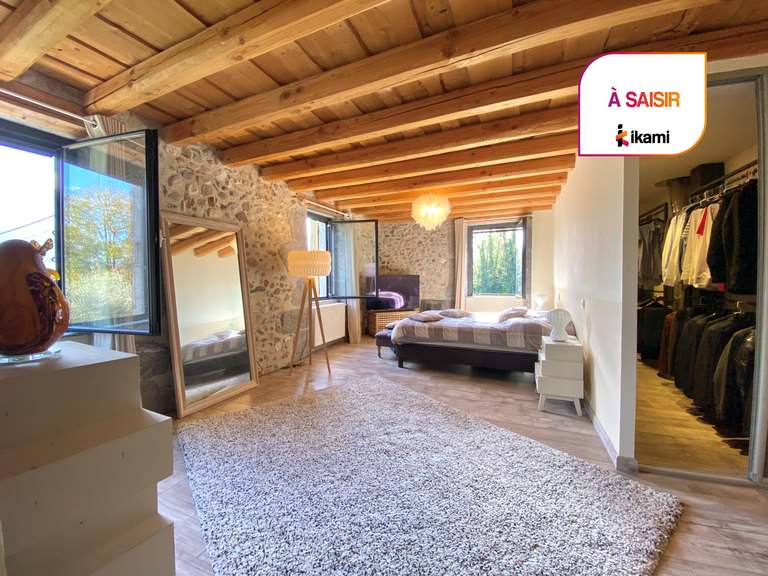 Maison La Buissière - 3 chambres - 224m²