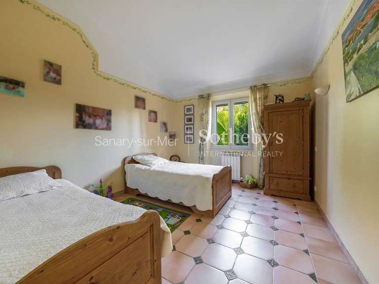 Maison La Cadière-d'Azur - 4 chambres - 260m²