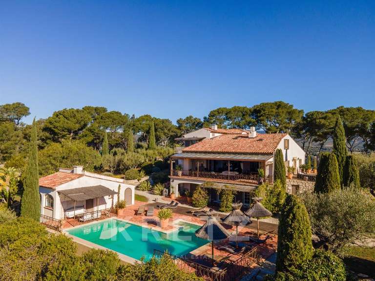 Maison La Cadière-d'Azur - 10 chambres - 565m²