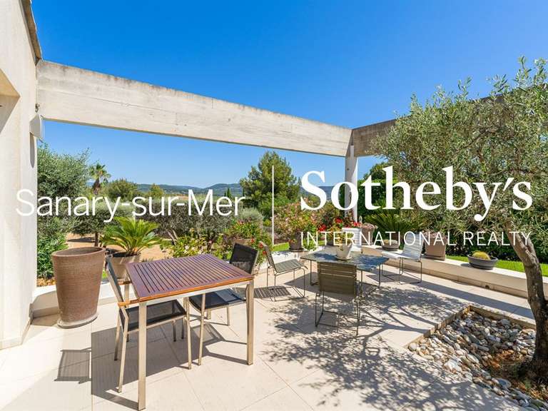 Maison La Cadière-d'Azur - 3 chambres - 170m²