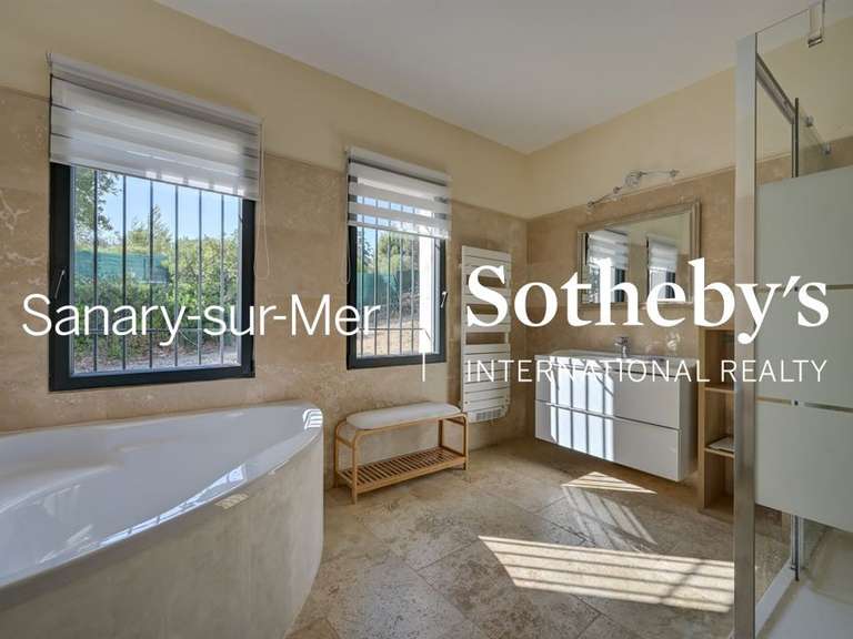 House La Cadière-d'Azur - 4 bedrooms - 300m²