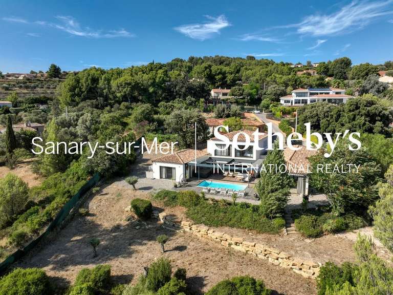 Maison La Cadière-d'Azur - 4 chambres - 300m²