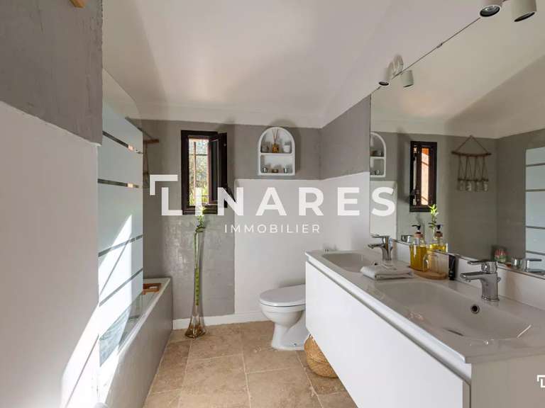 Maison La Cadière-d'Azur - 4 chambres - 200m²