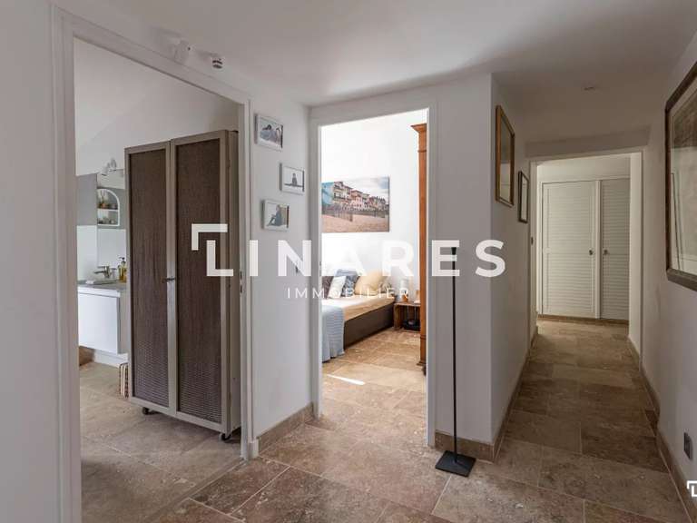 Maison La Cadière-d'Azur - 4 chambres - 200m²