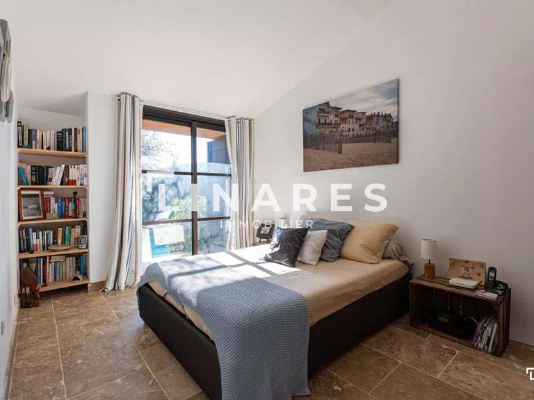 Maison La Cadière-d'Azur - 4 chambres - 200m²