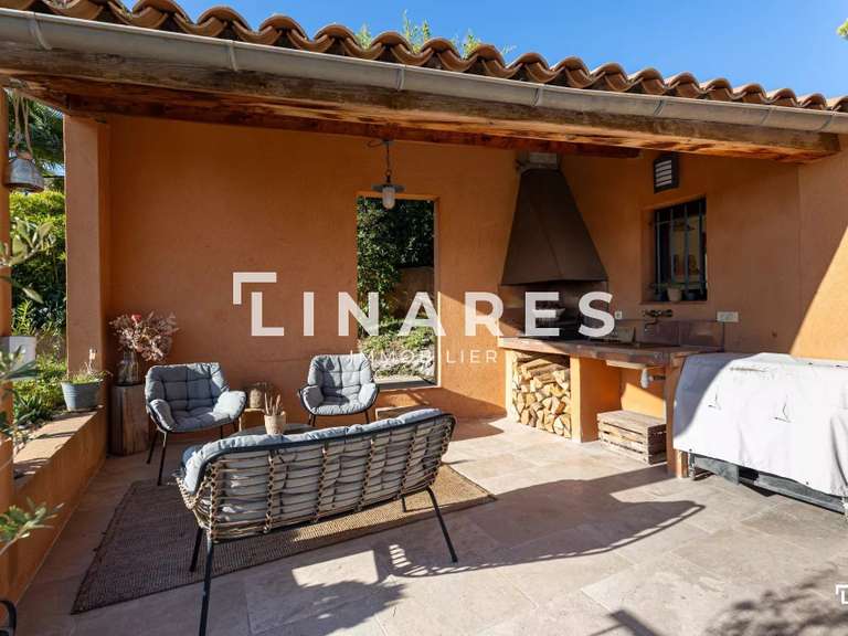 Maison La Cadière-d'Azur - 4 chambres - 200m²