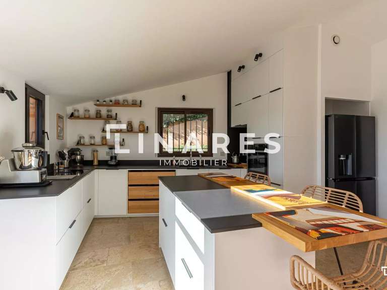 Maison La Cadière-d'Azur - 4 chambres - 200m²