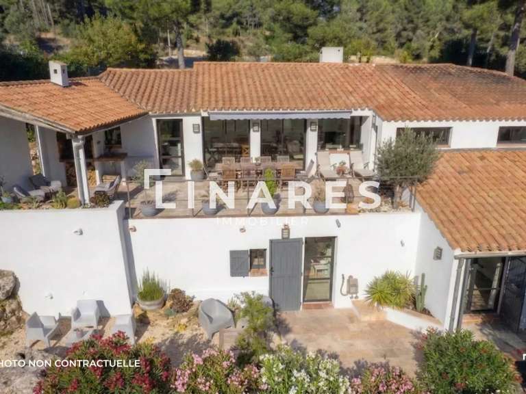 Maison La Cadière-d'Azur - 4 chambres - 200m²