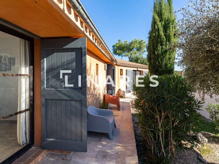 Maison La Cadière-d'Azur - 4 chambres - 200m²