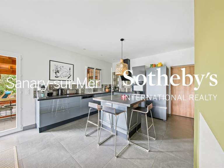 Maison La Cadière-d'Azur - 5 chambres - 195m²