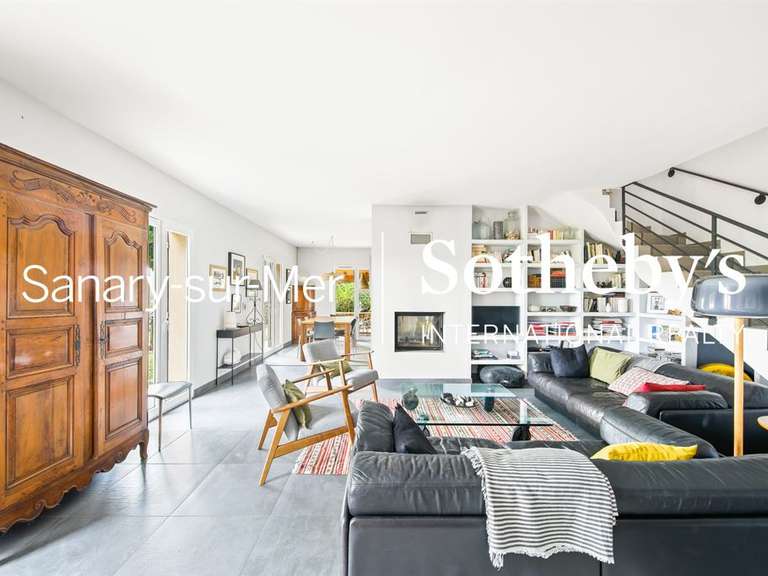 Maison La Cadière-d'Azur - 5 chambres - 195m²