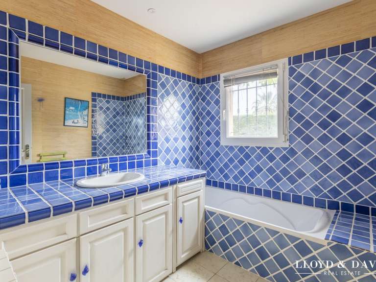 Maison avec Vue sur mer La Cadière-d'Azur - 5 chambres - 185m²