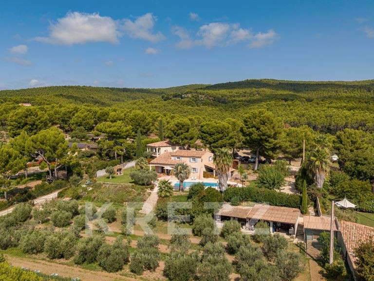 Maison avec Vue sur mer La Cadière-d'Azur - 250m²