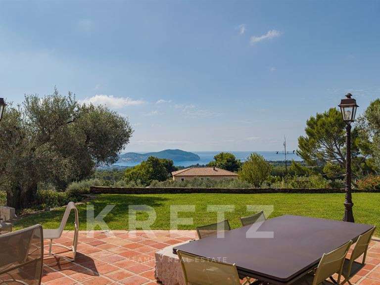 Maison avec Vue sur mer La Cadière-d'Azur - 250m²
