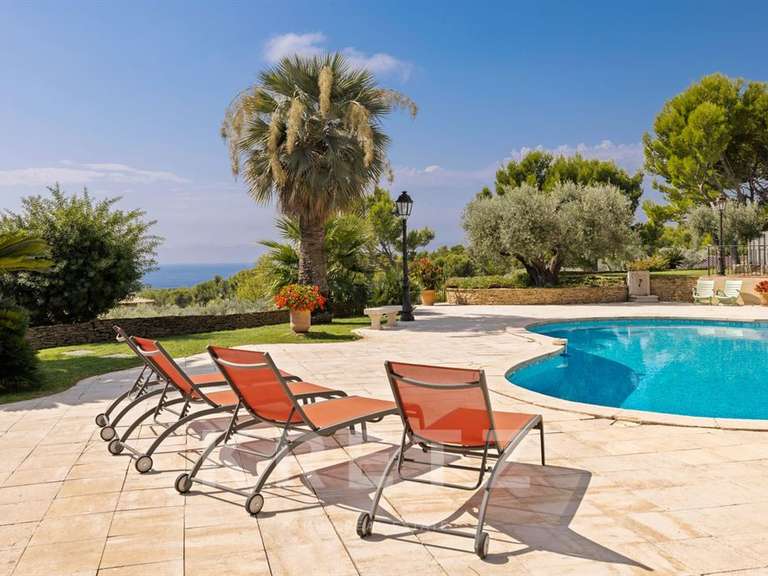 Maison avec Vue sur mer La Cadière-d'Azur - 250m²