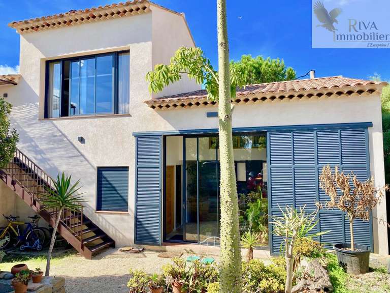 Villa La Cadière-d'Azur - 3 bedrooms - 255m²