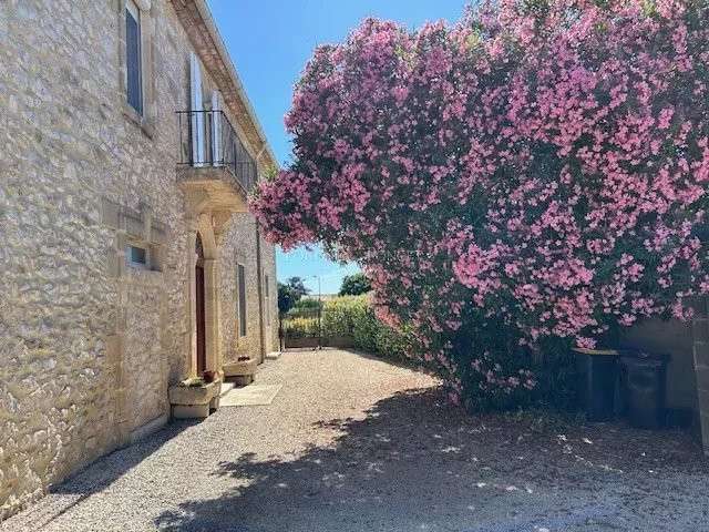 Maison La Calmette - 4 chambres - 350m²