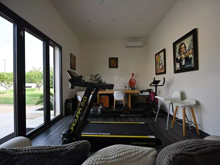 Villa La Capelle-et-Masmolène - 6 chambres - 470m²