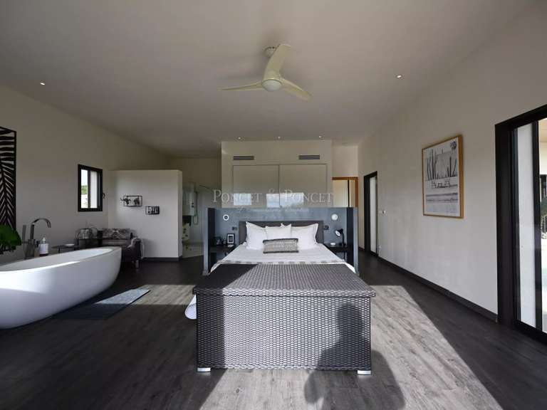 Villa La Capelle-et-Masmolène - 6 chambres - 470m²