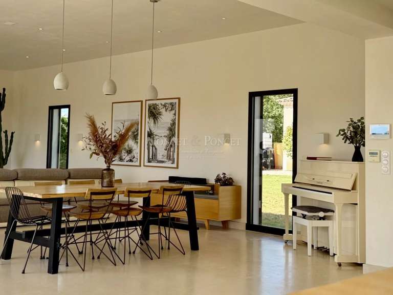 Villa La Capelle-et-Masmolène - 5 chambres - 470m²
