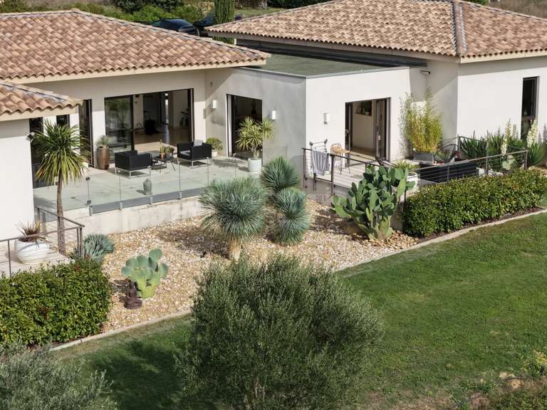 Villa La Capelle-et-Masmolène - 5 chambres - 470m²