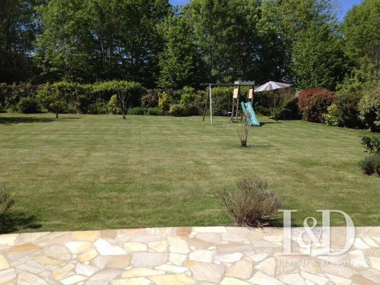 House La Celle-les-Bordes - 4 bedrooms - 188m²