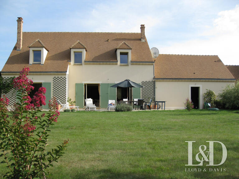 House La Celle-les-Bordes - 4 bedrooms - 188m²