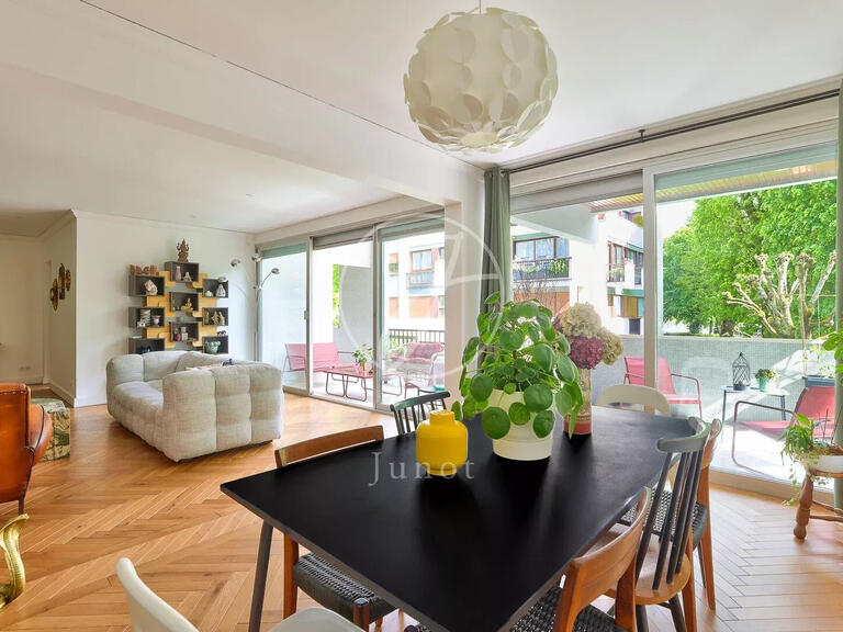 Apartment La Celle-Saint-Cloud - 6 bedrooms - 207m²