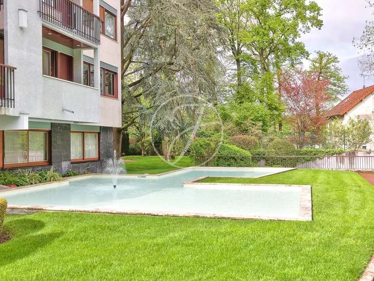 Appartement La Celle-Saint-Cloud - 6 chambres - 207m²