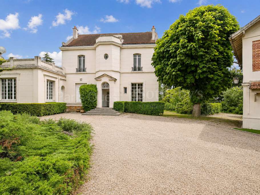 Hôtel particulier La Celle-Saint-Cloud