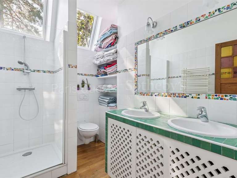 Maison La Celle-Saint-Cloud - 5 chambres - 328m²