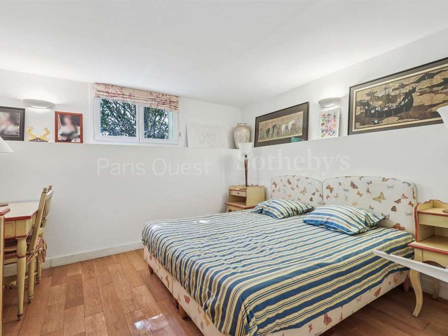 House La Celle-Saint-Cloud