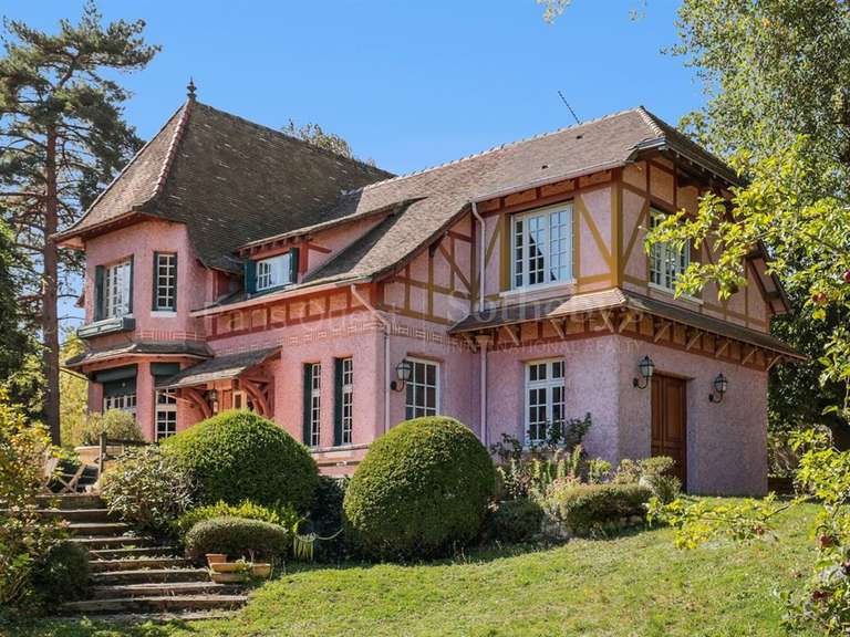 Maison La Celle-Saint-Cloud - 5 chambres - 328m²