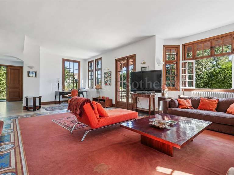 Maison La Celle-Saint-Cloud - 5 chambres - 328m²