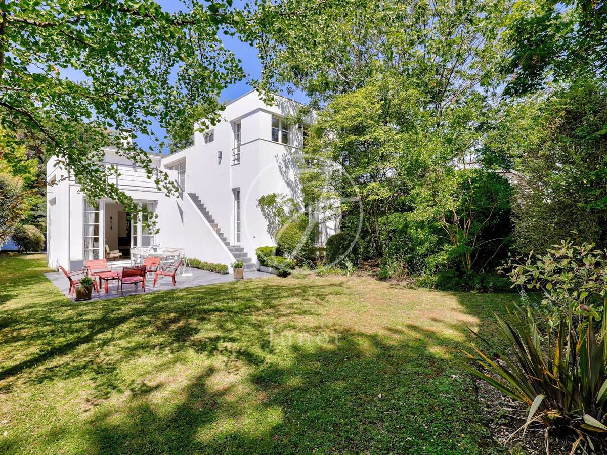 House La Celle-Saint-Cloud