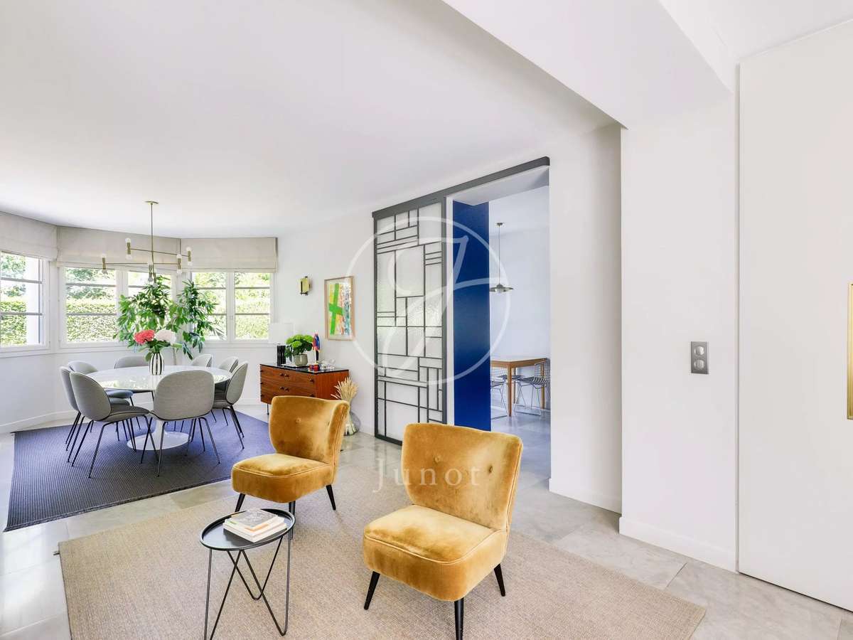 House La Celle-Saint-Cloud