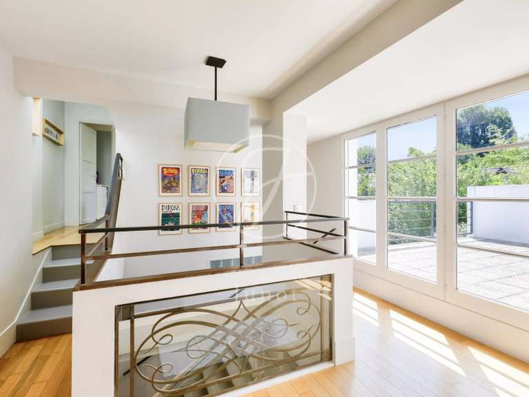 Maison La Celle-Saint-Cloud - 4 chambres - 180m²