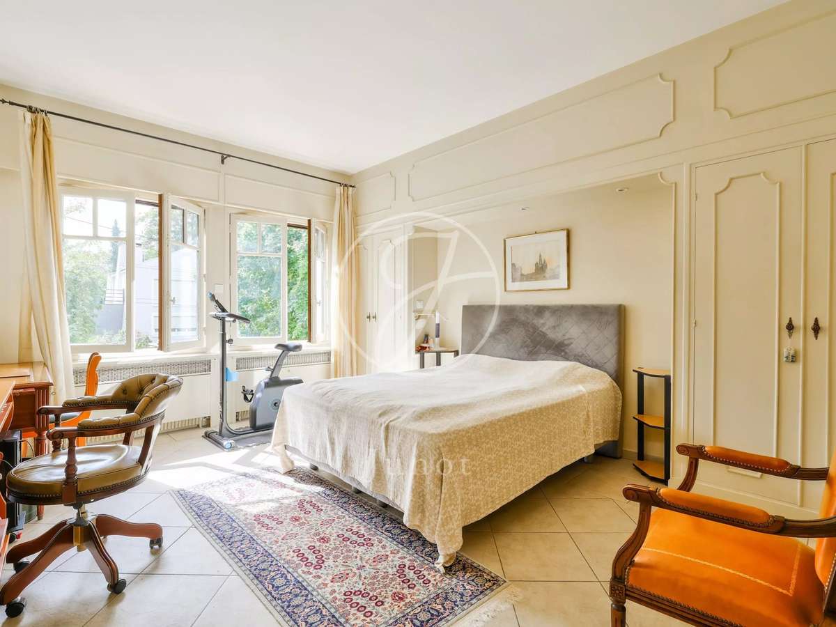 House La Celle-Saint-Cloud