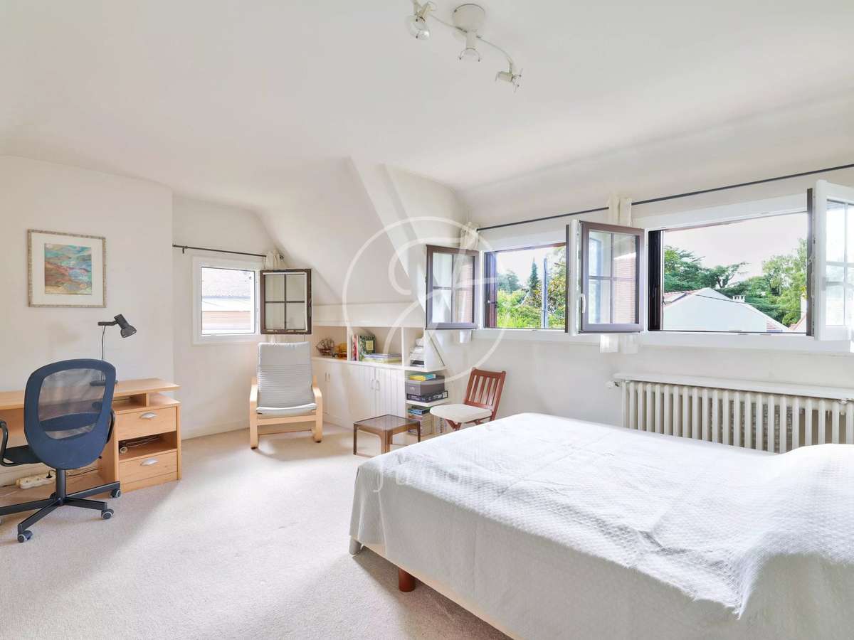 House La Celle-Saint-Cloud