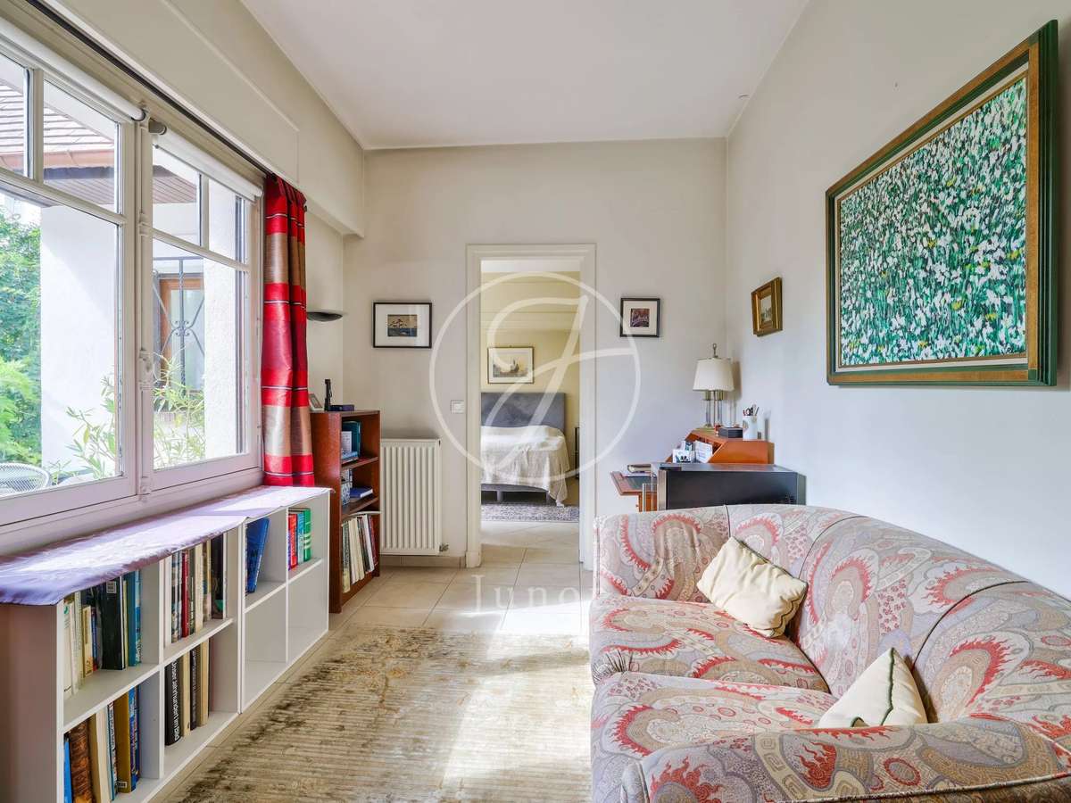 House La Celle-Saint-Cloud