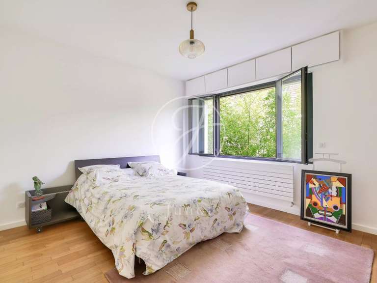 Maison La Celle-Saint-Cloud - 5 chambres - 240m²