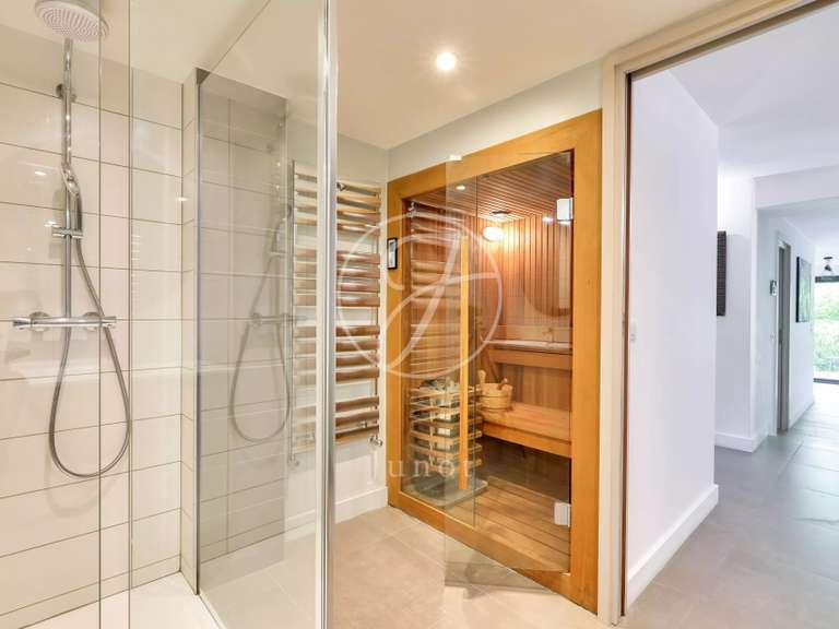 Maison La Celle-Saint-Cloud - 5 chambres - 240m²