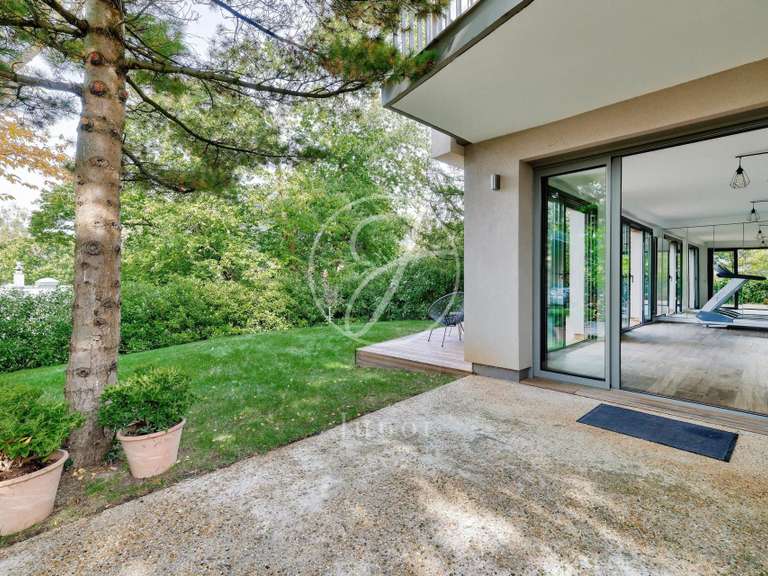 Maison La Celle-Saint-Cloud - 5 chambres - 240m²